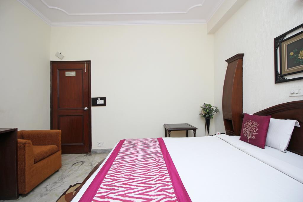 Hotel Garden View Δελχί Εξωτερικό φωτογραφία